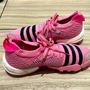 Pink Trae young shoes, size 10.